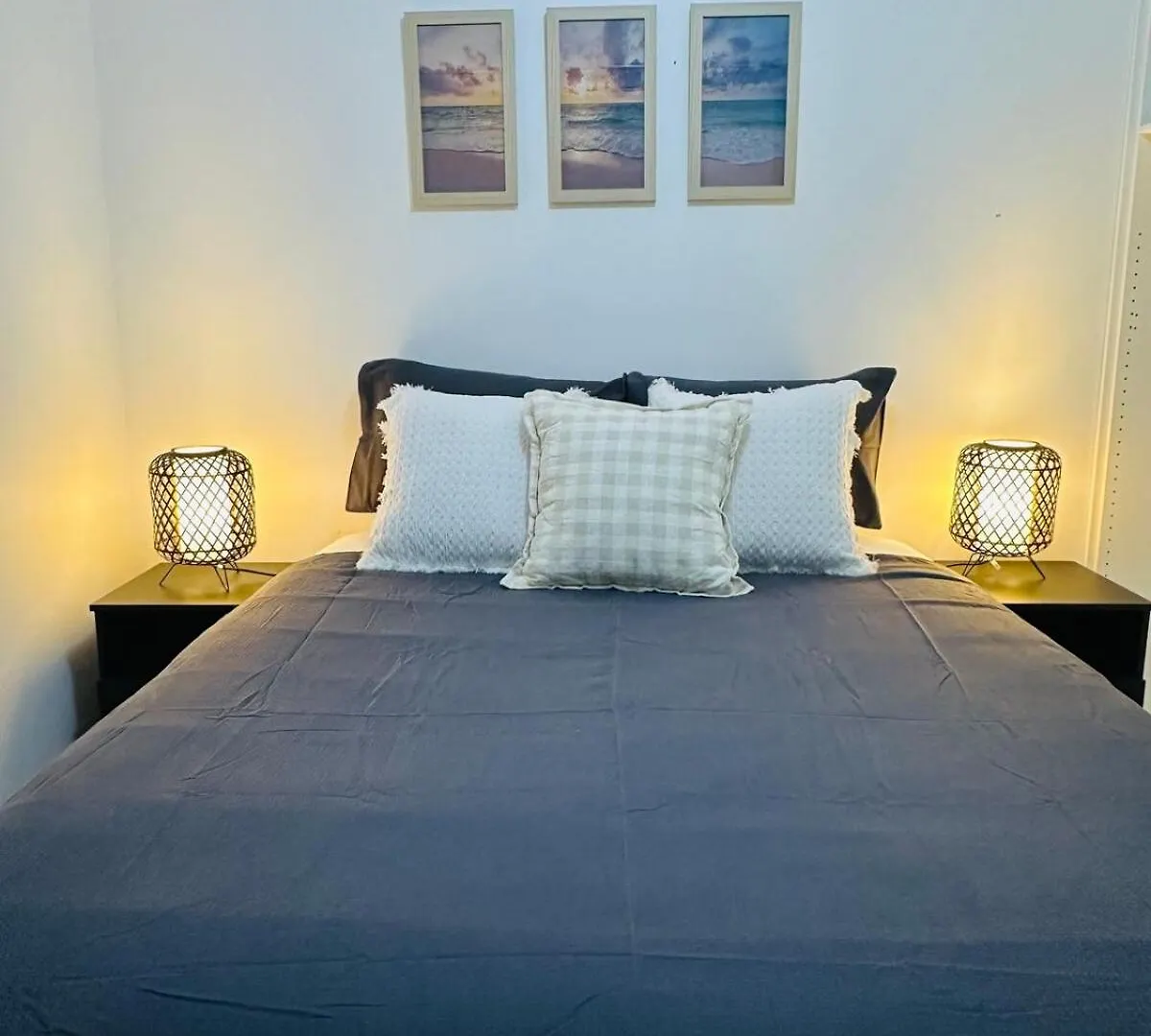 Executive 4Br 3Bath Entire Apartment In Heart Of The City & Parking Canberra Australië