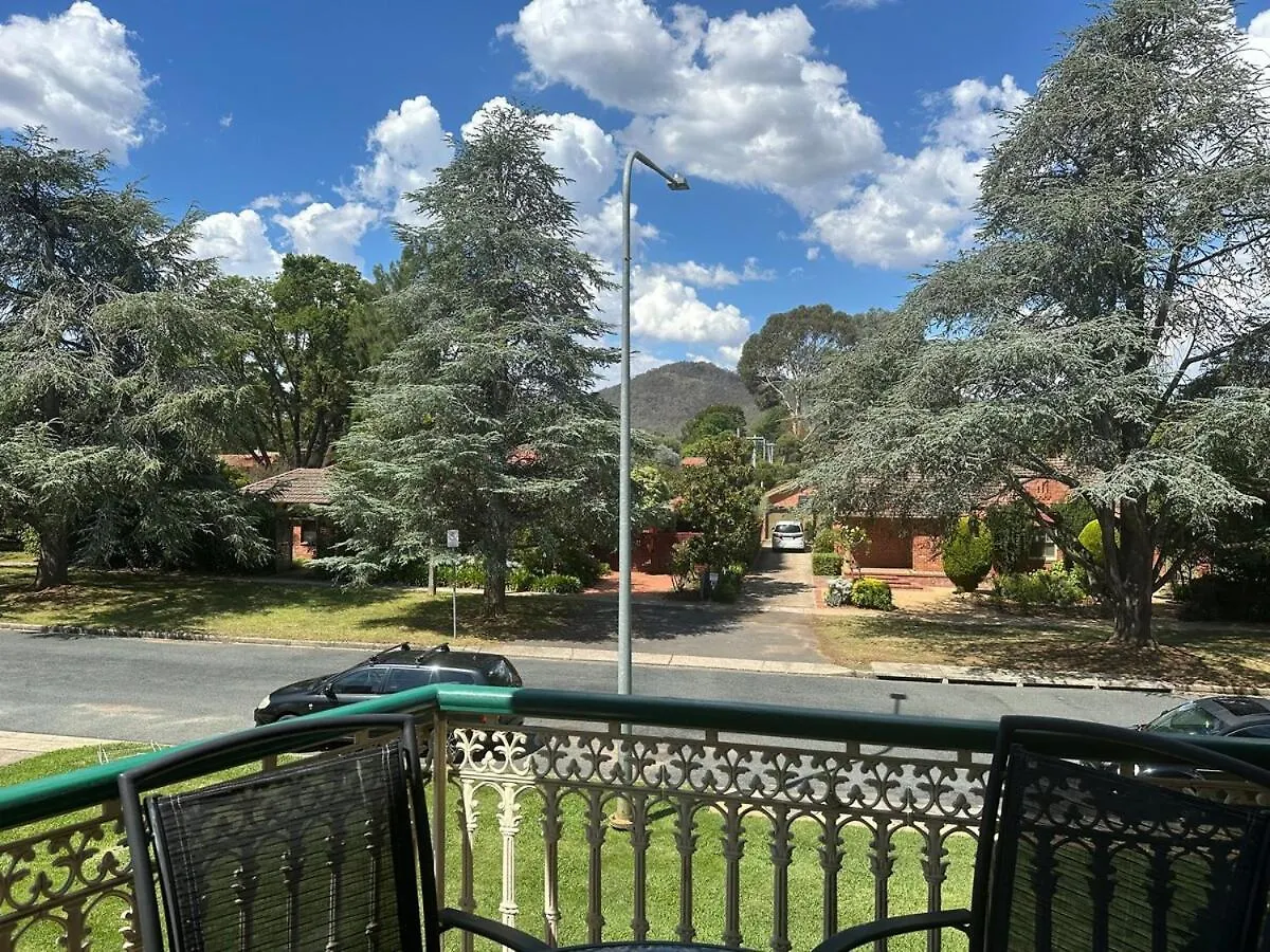 Executive 4Br 3Bath Entire Apartment In Heart Of The City & Parking Canberra Australië