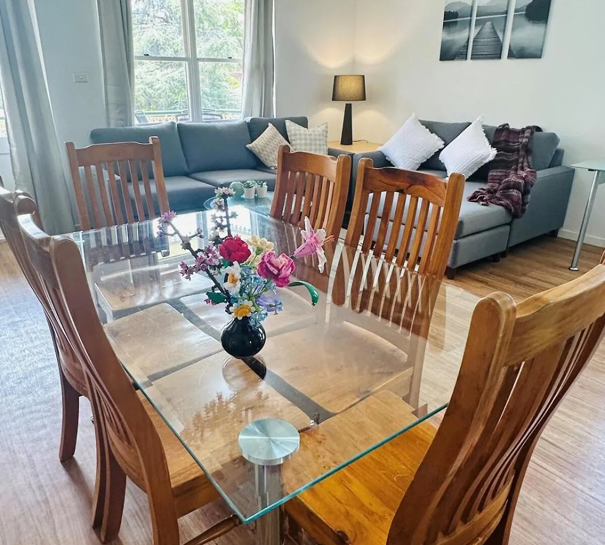 Executive 4Br 3Bath Entire Apartment In Heart Of The City & Parking Canberra
